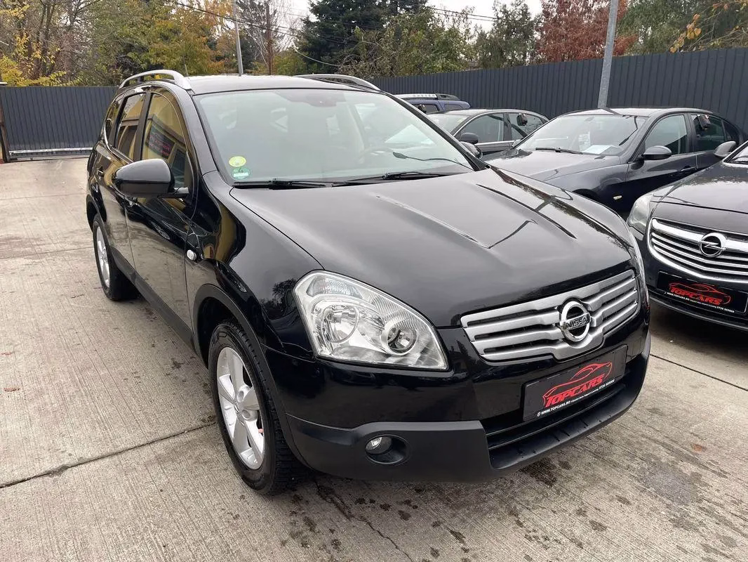 Nissan Qashqai+2