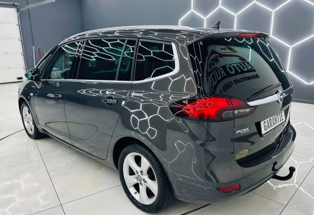 Opel Zafira Tourer