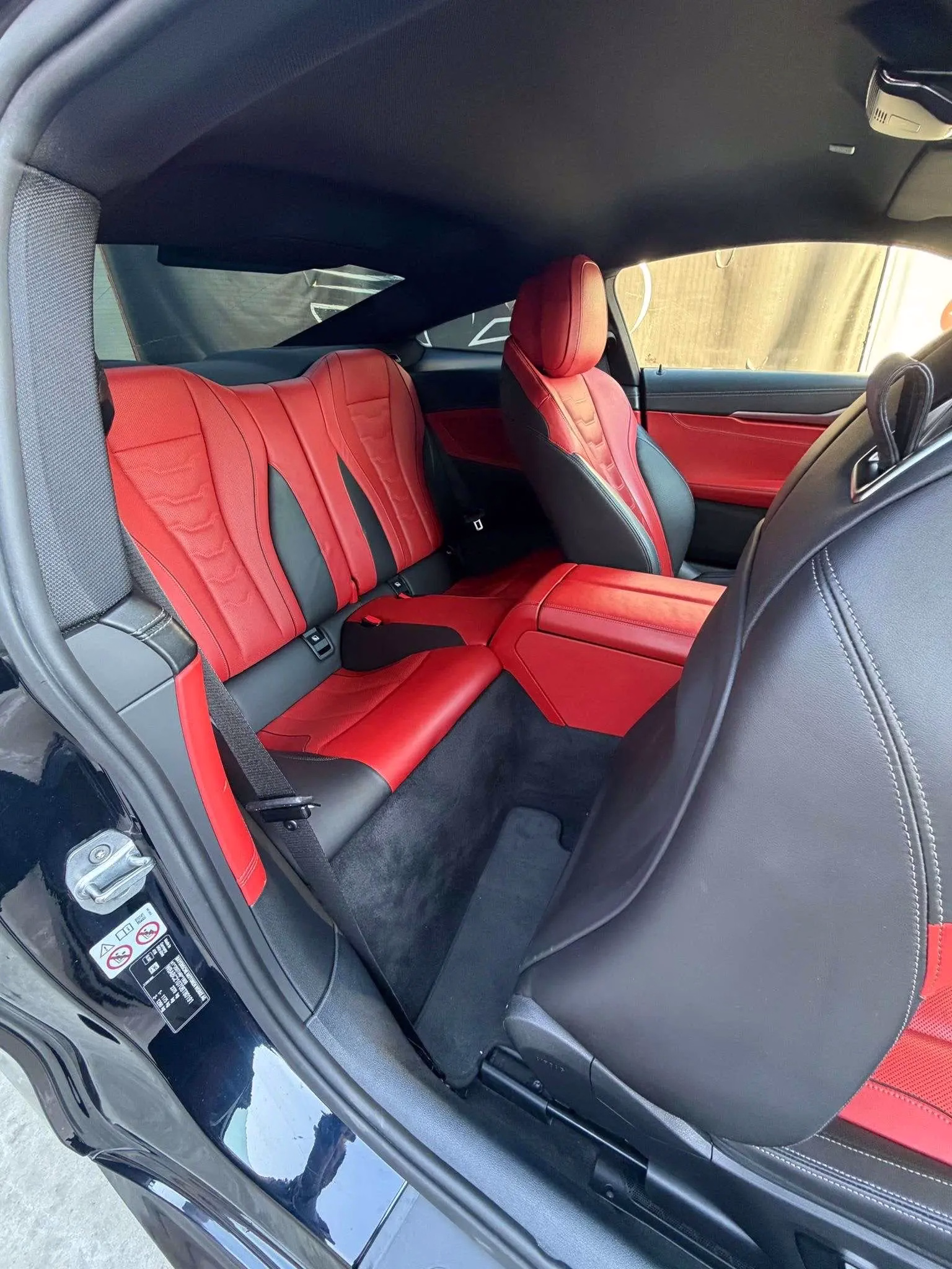 BMW 840
