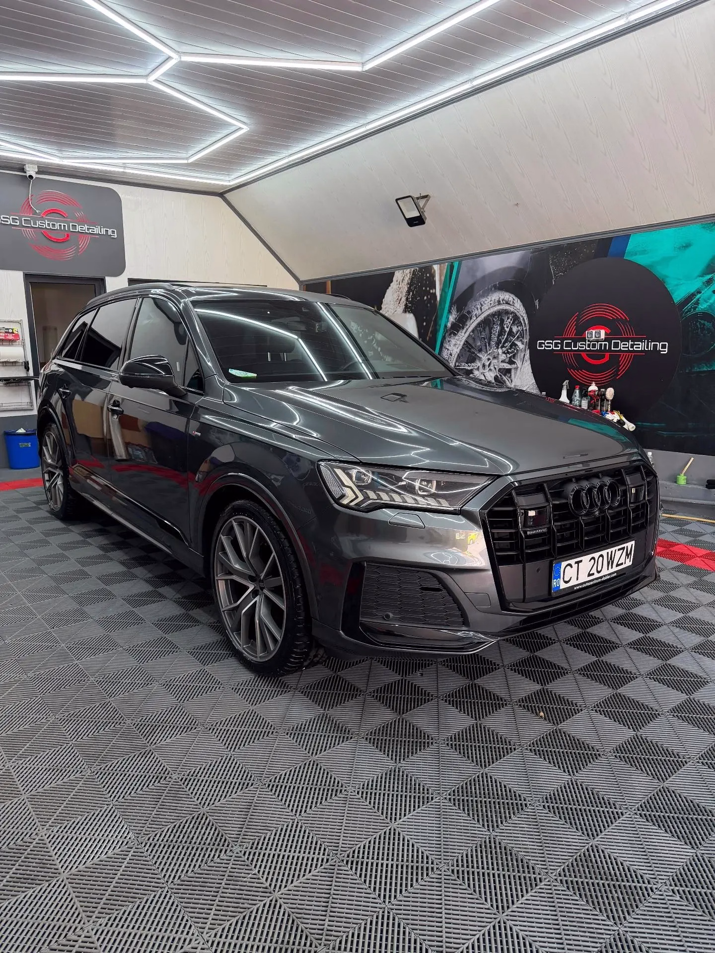 Audi Q7