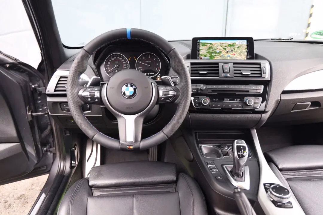BMW 120