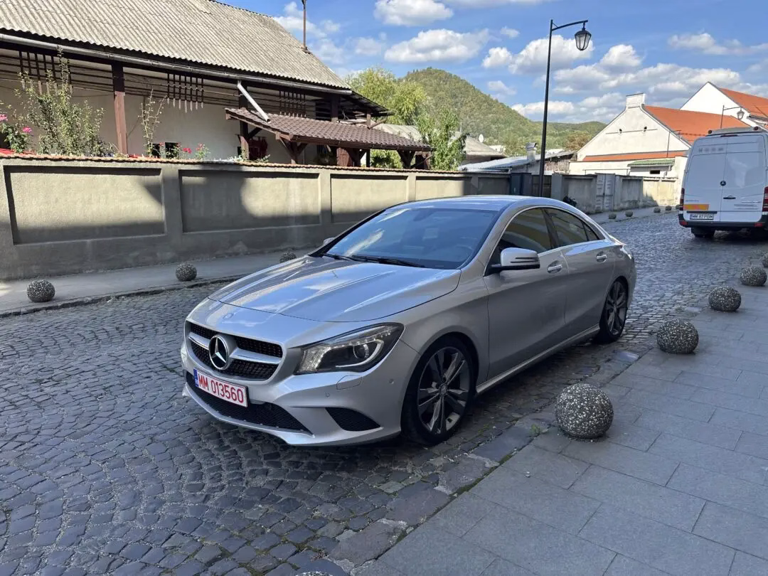 Mercedes-Benz CLA 180