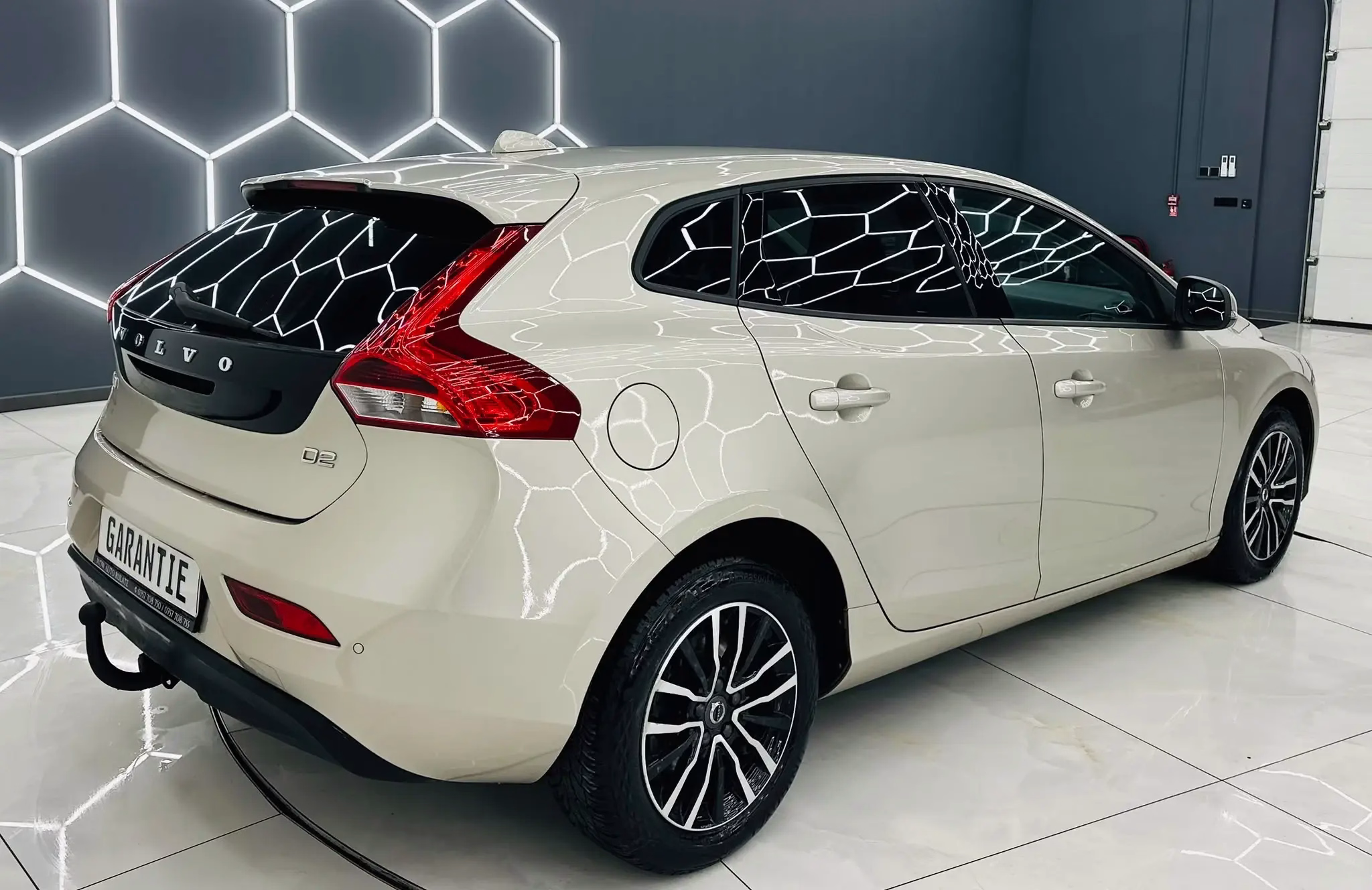 Volvo V40