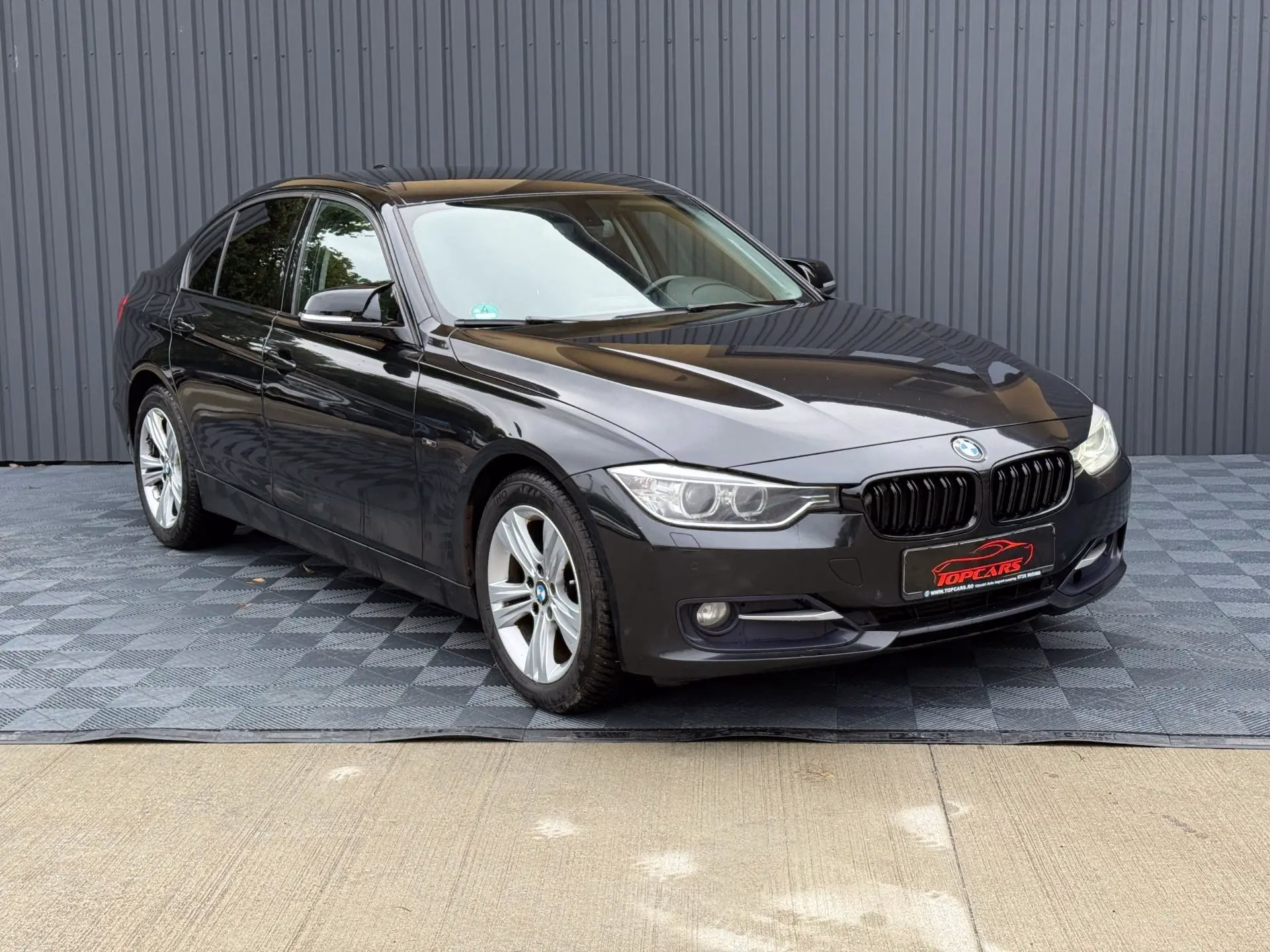 BMW 320