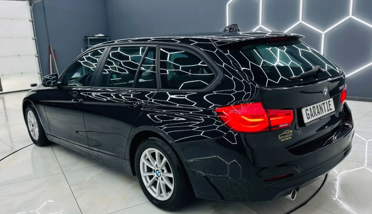 BMW 318