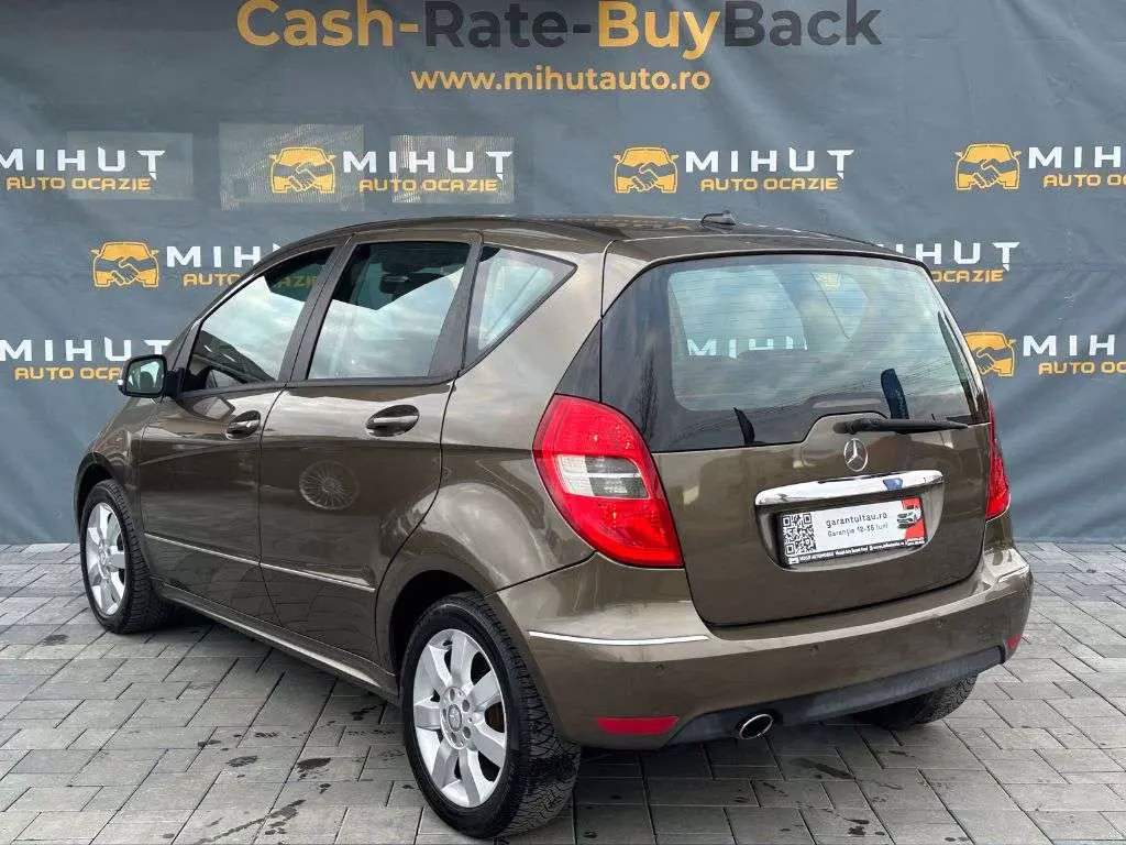 Mercedes-Benz A 200