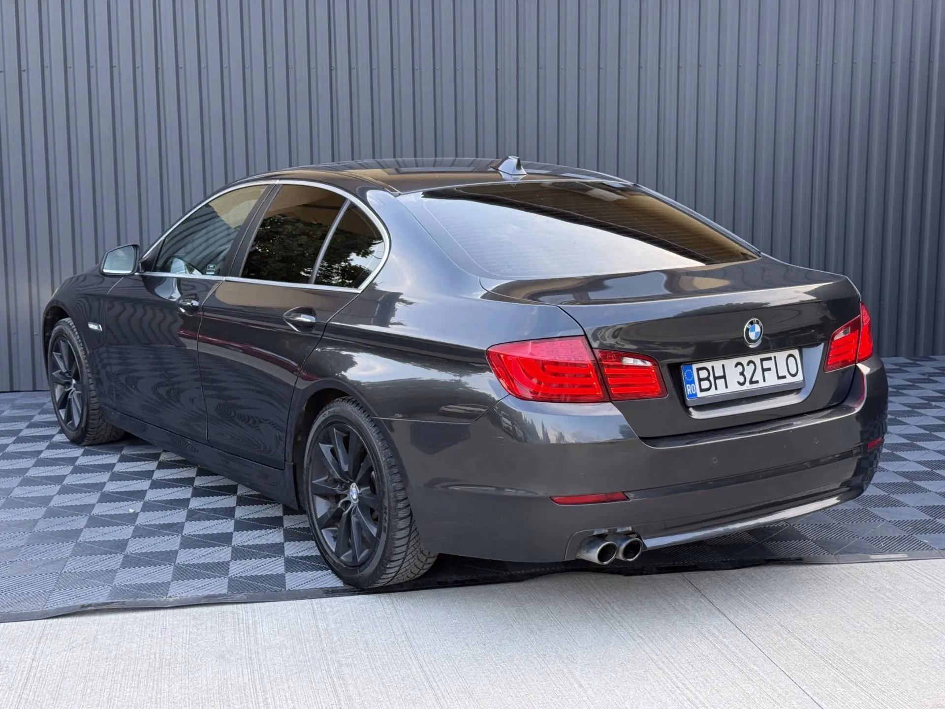BMW 530