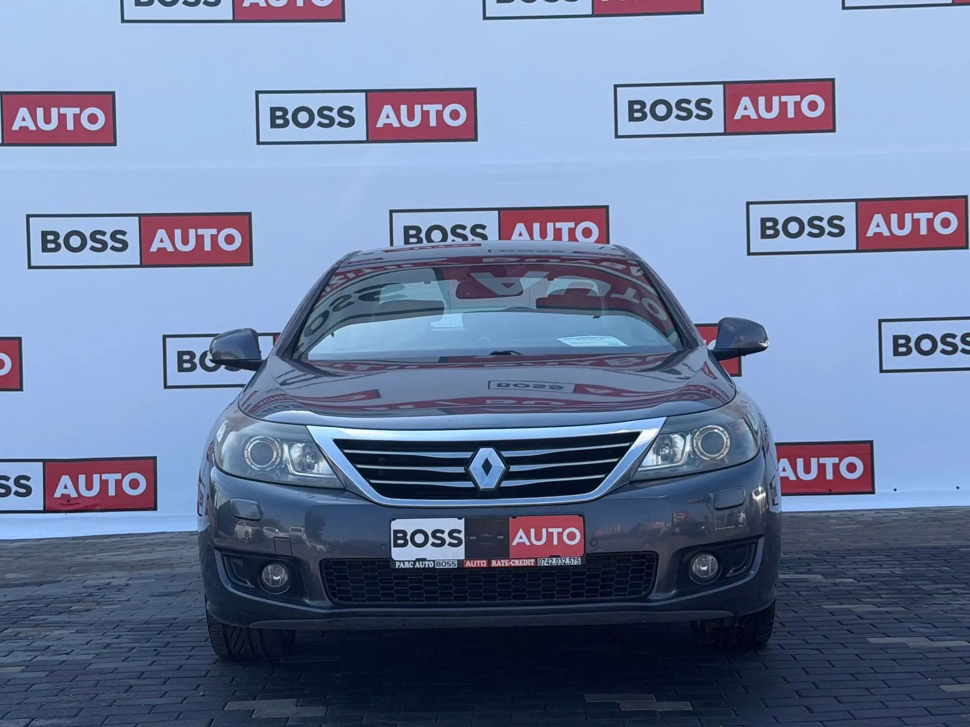 Renault Latitude
