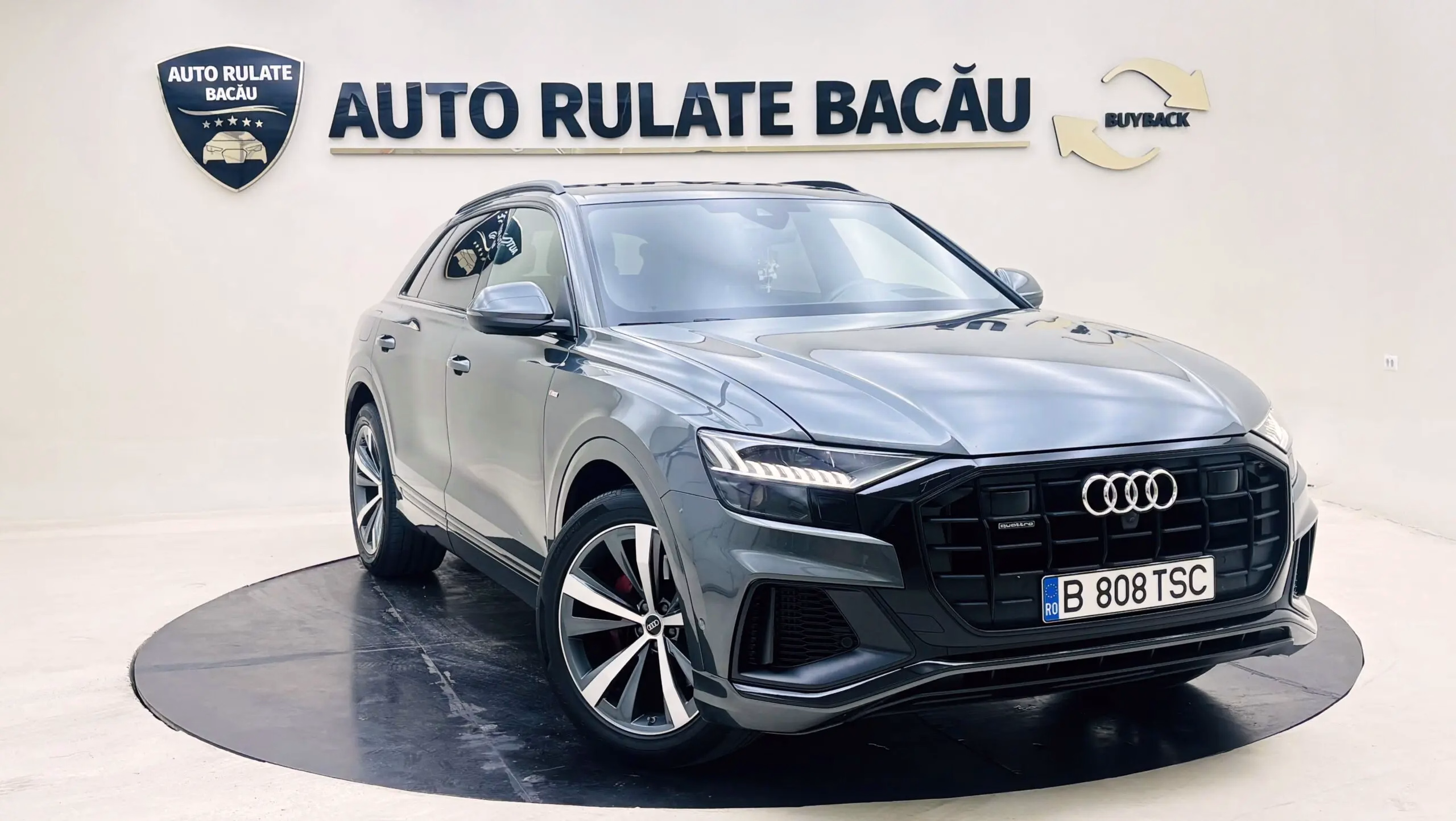 Audi Q8