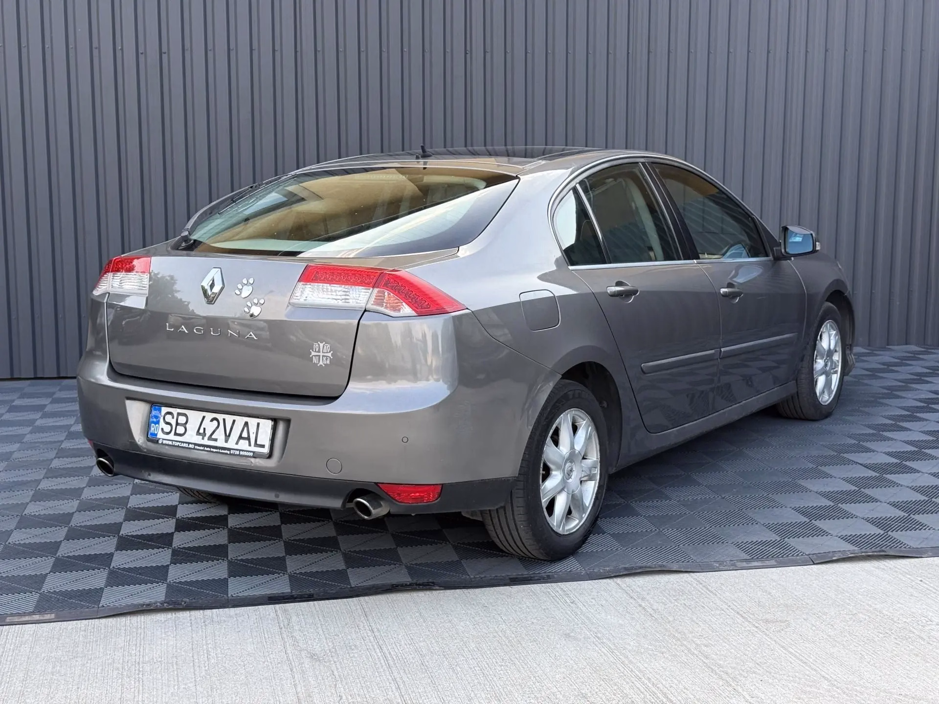 Renault Laguna