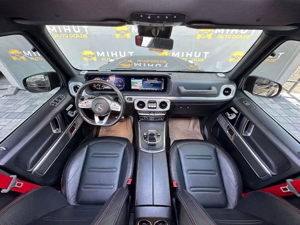 Mercedes-Benz G 400