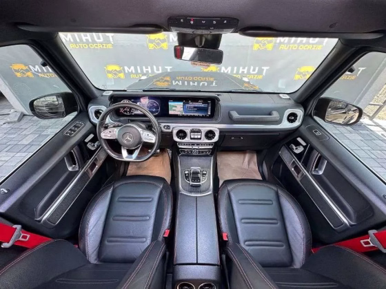 Mercedes-Benz G 400