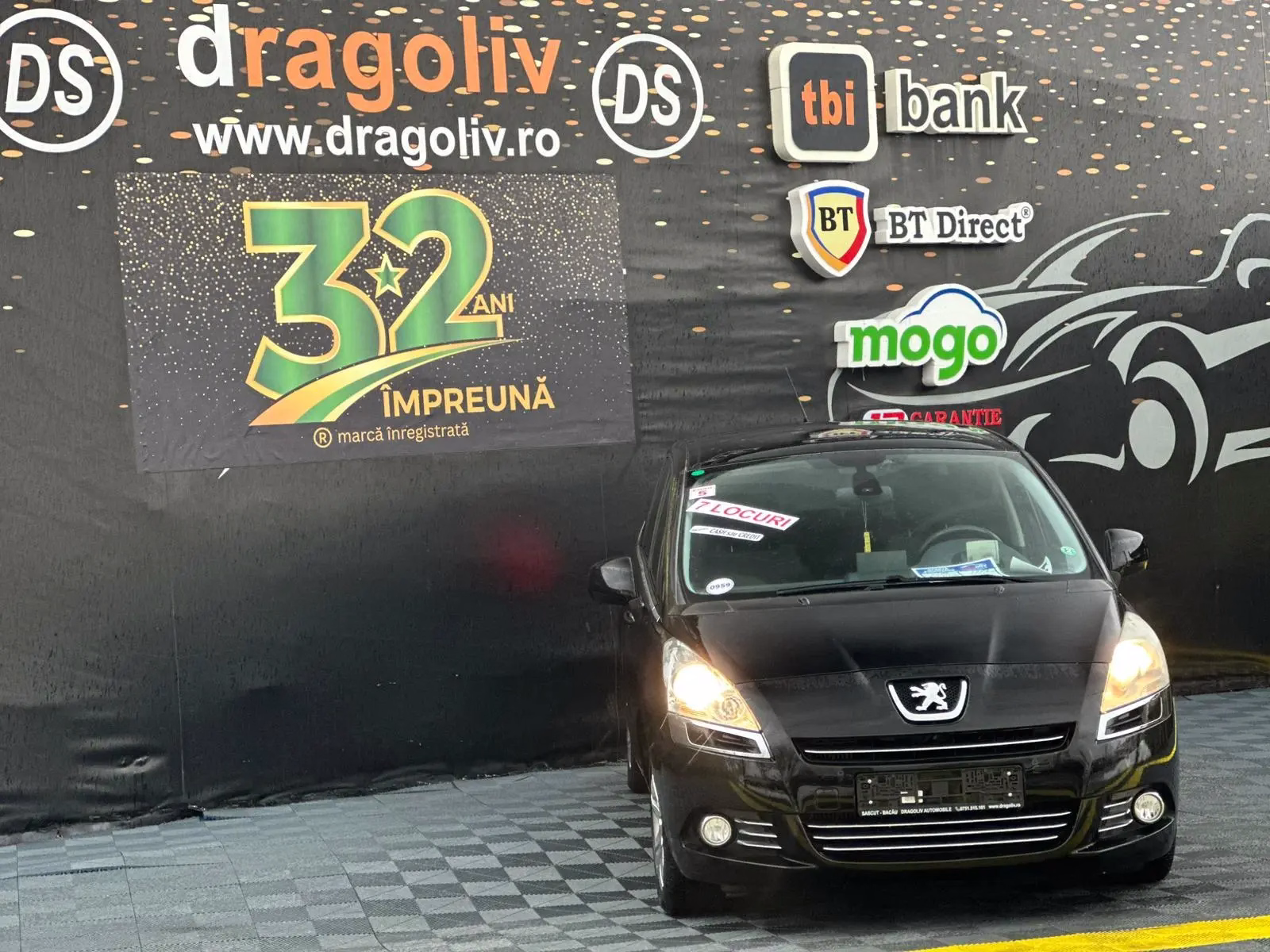 Peugeot 5008