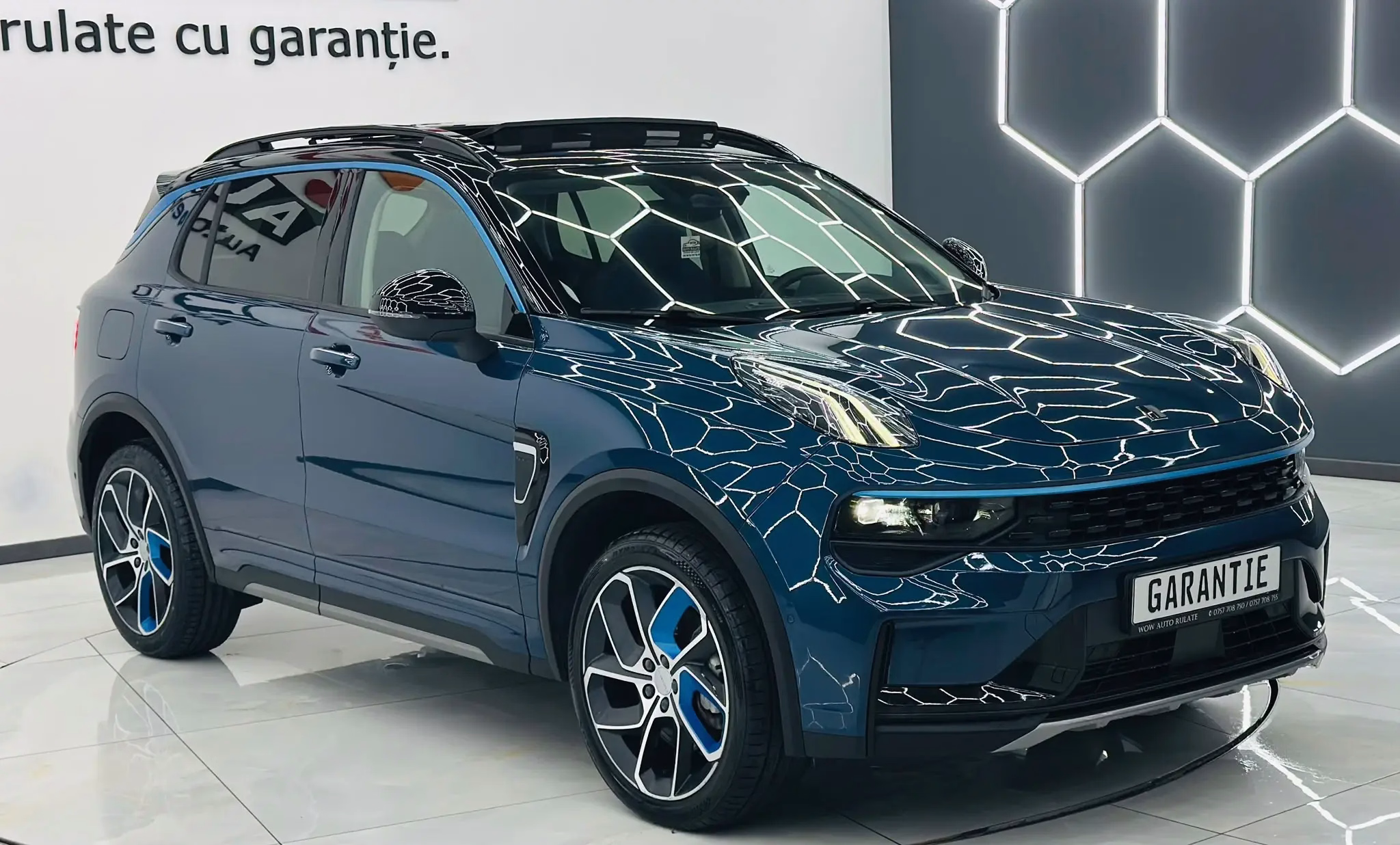 Lynk&Co 01
