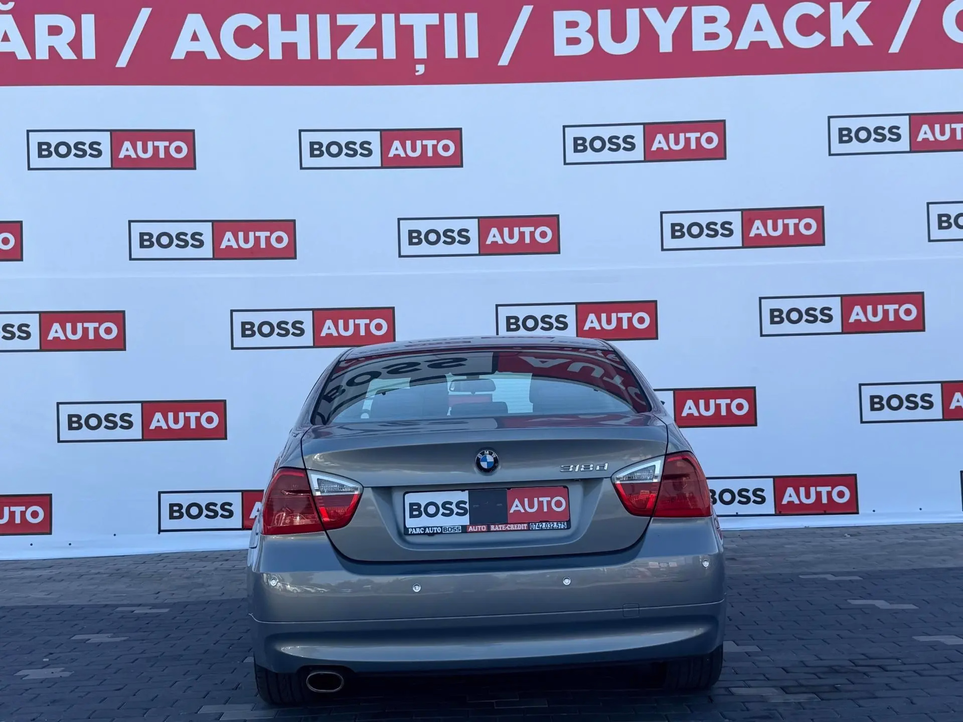 BMW 320