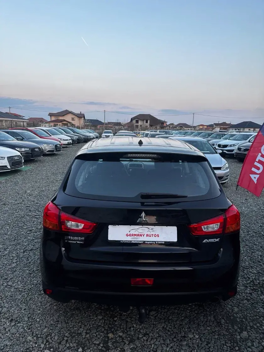 Mitsubishi ASX