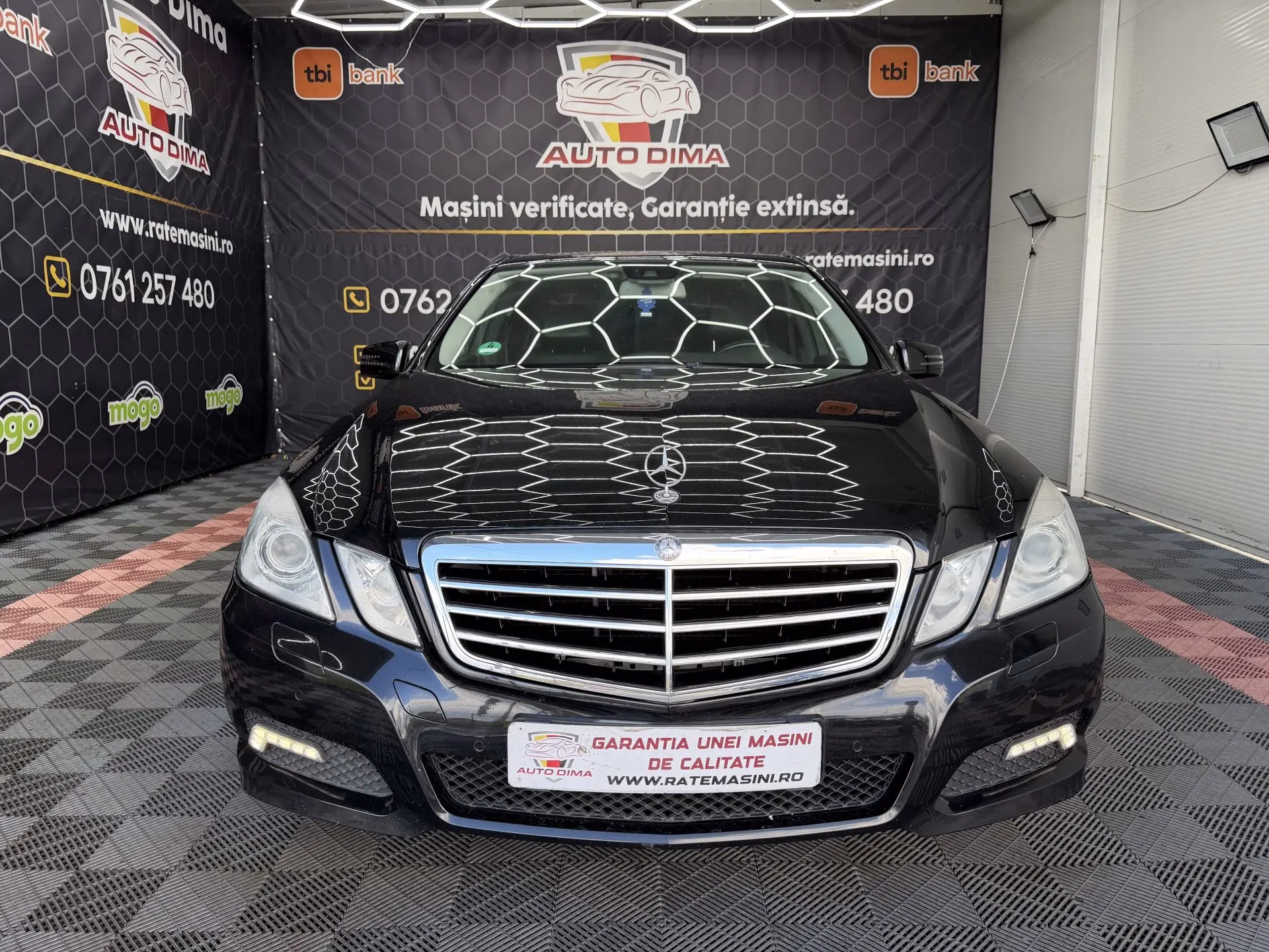 Mercedes-Benz E 220