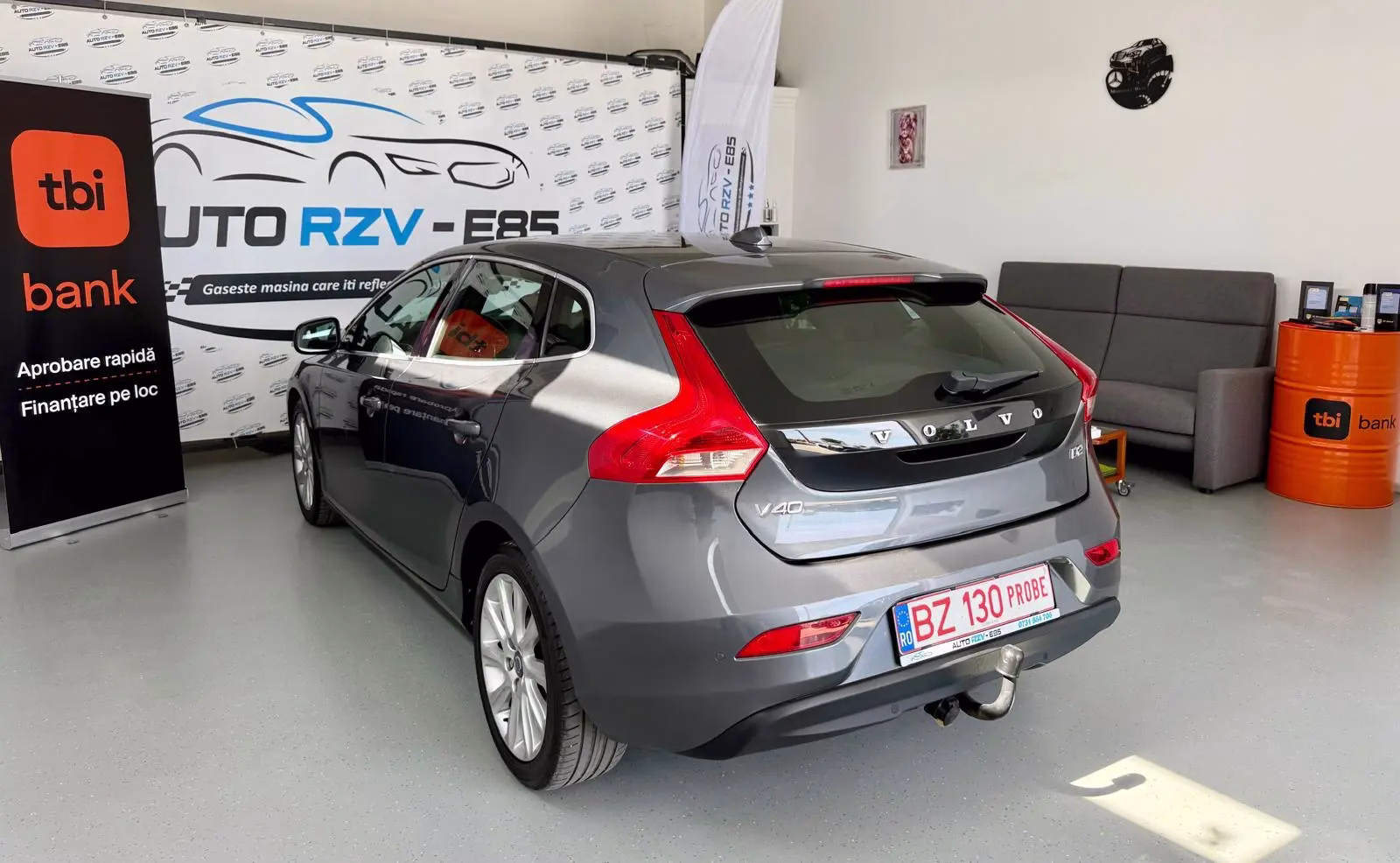 Volvo V40