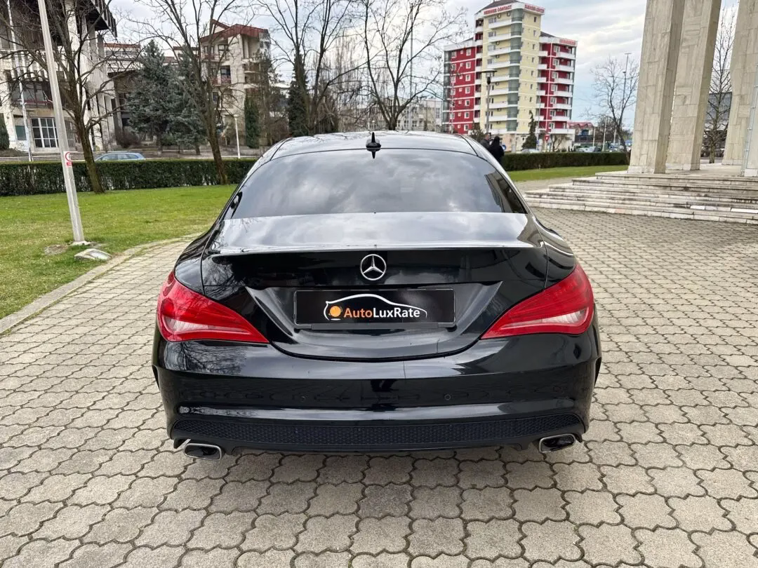 Mercedes-Benz CLA 220