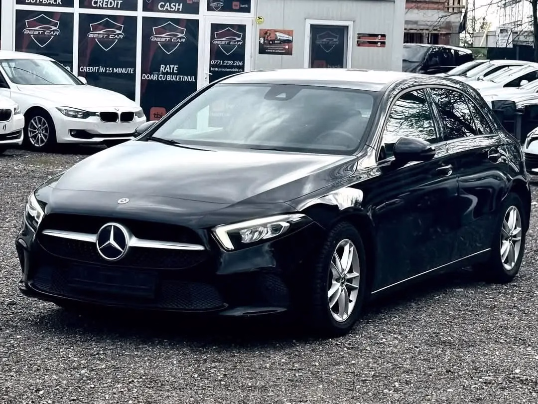 Mercedes-Benz A180
