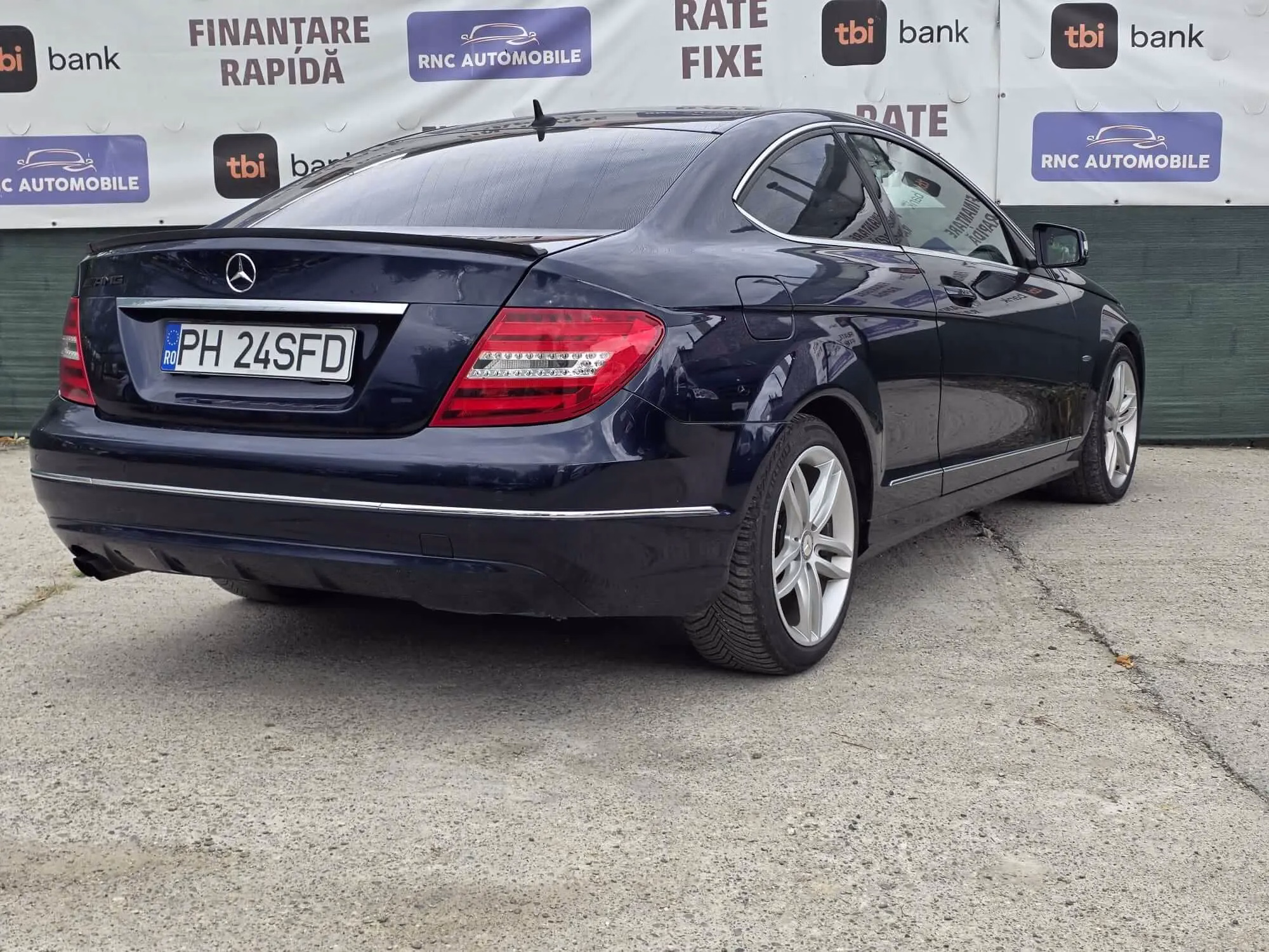 Mercedes-Benz C 180
