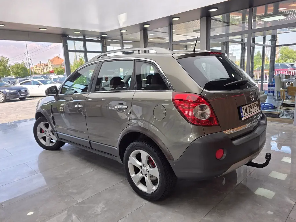 Opel Antara
