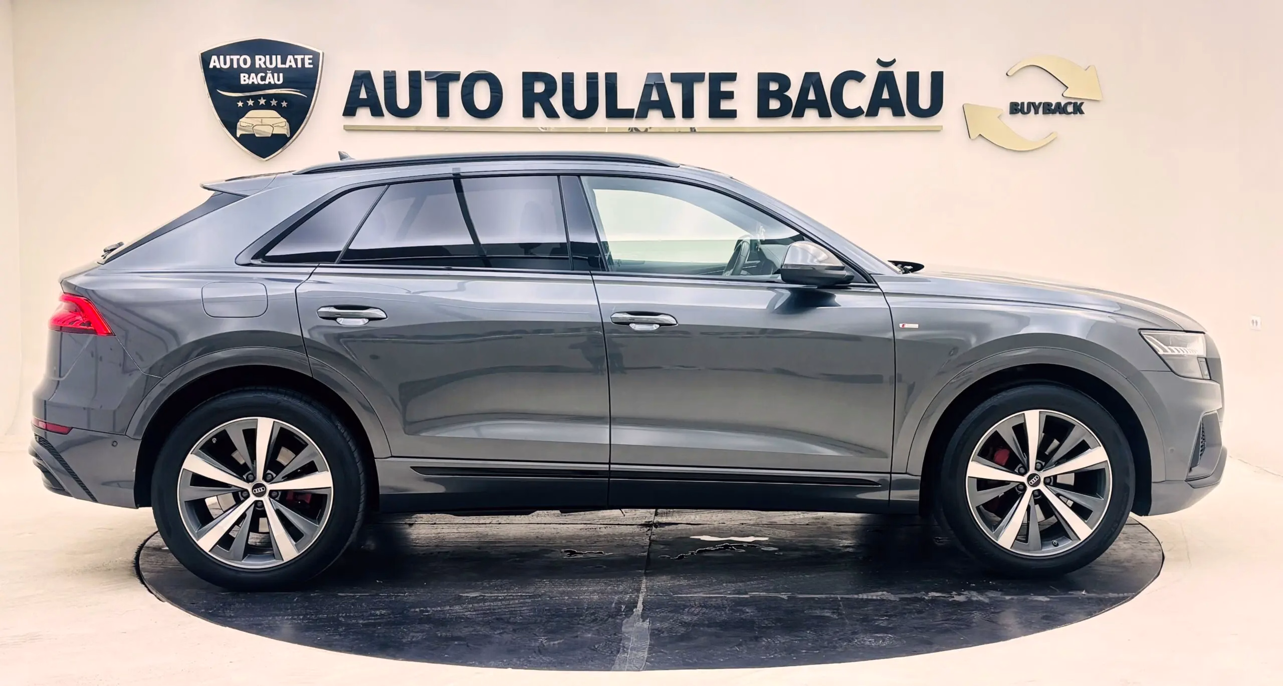Audi Q8
