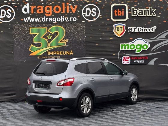 Nissan Qashqai+2