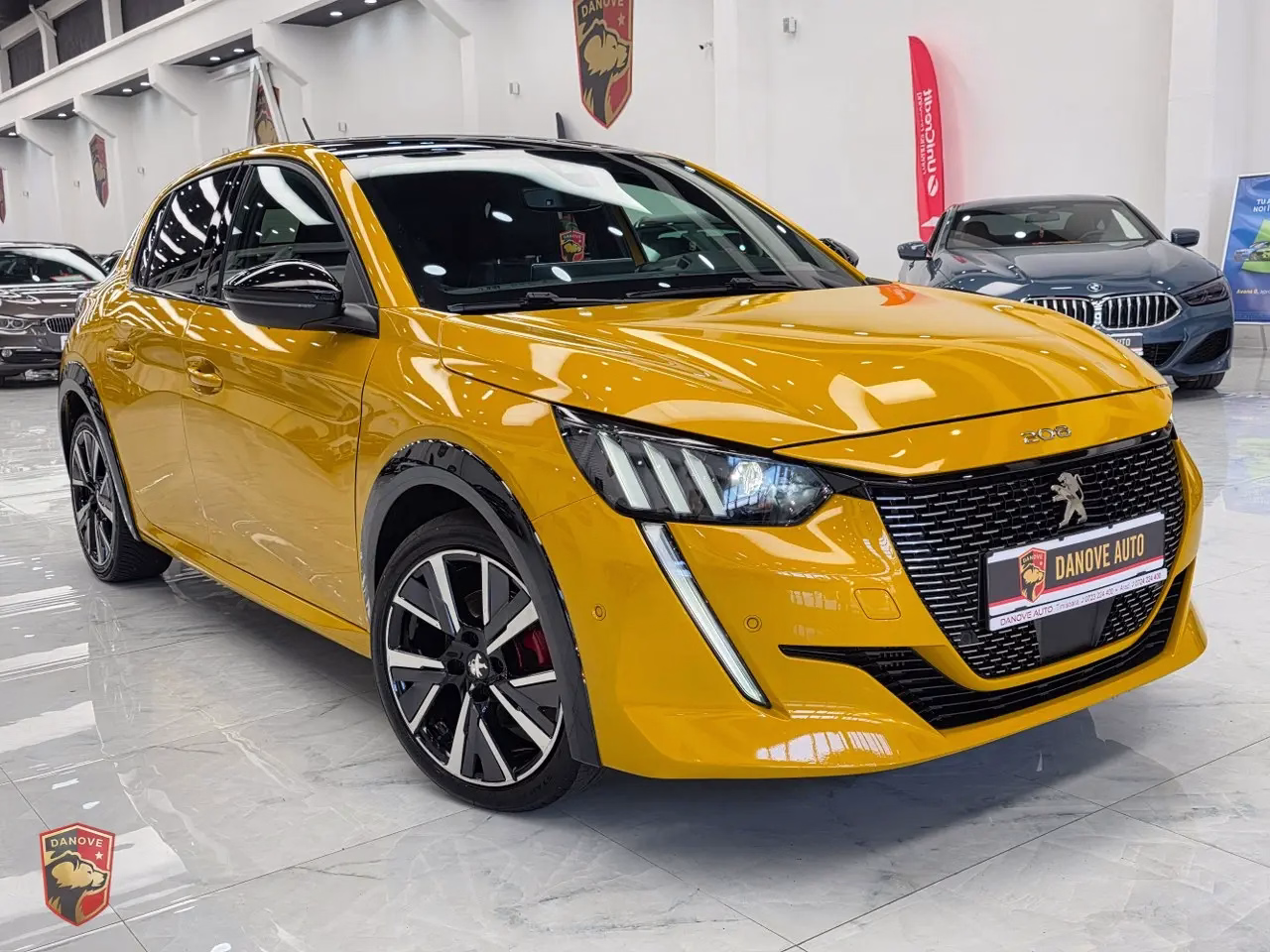 Peugeot 208