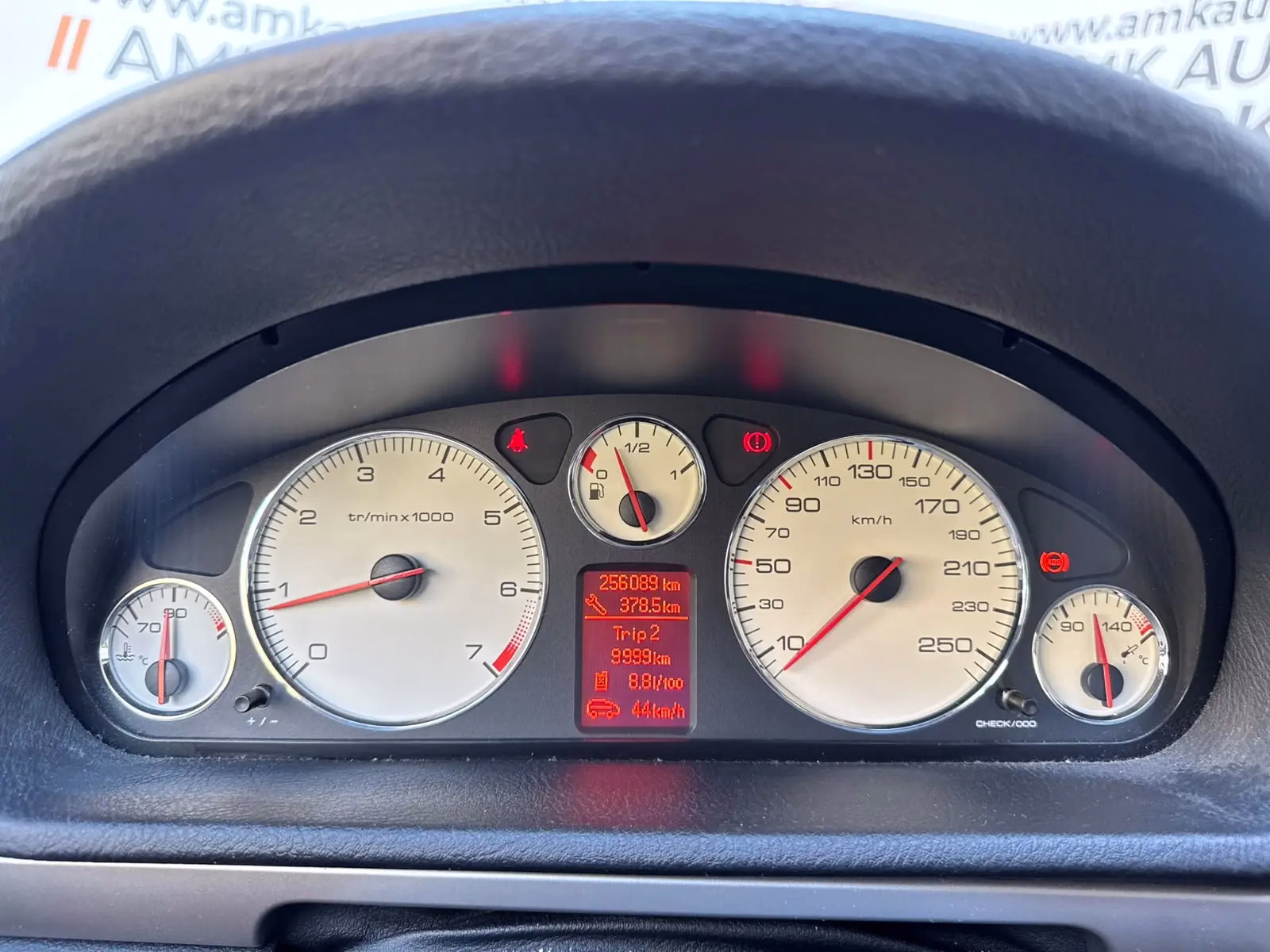 Peugeot 407