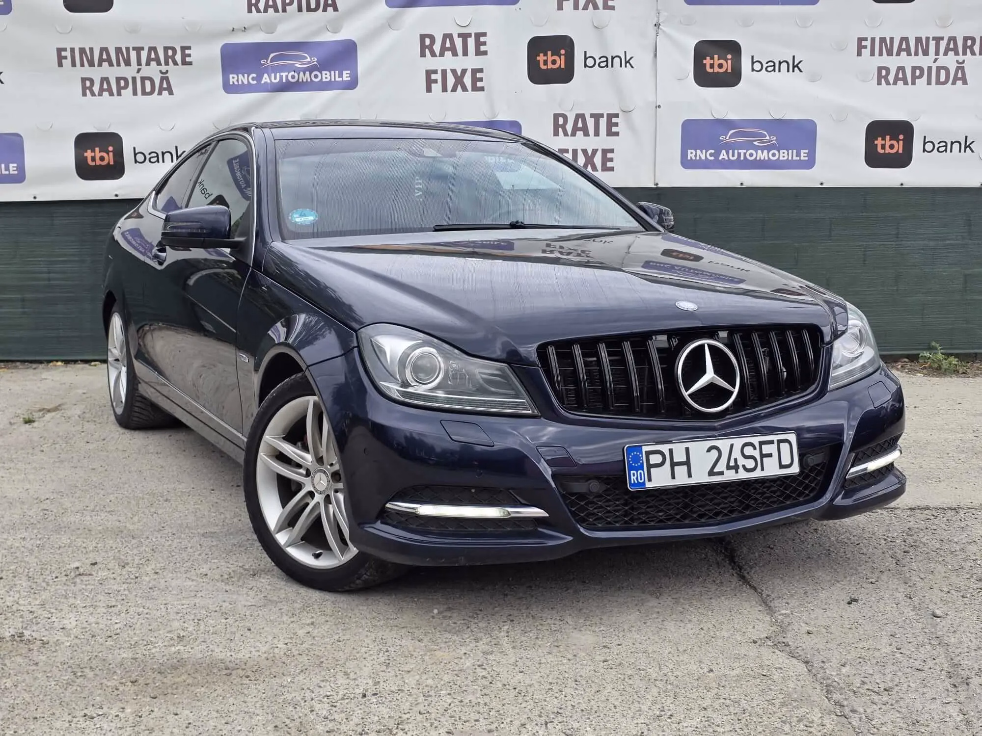 Mercedes-Benz C 180