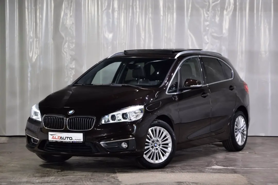 BMW 218