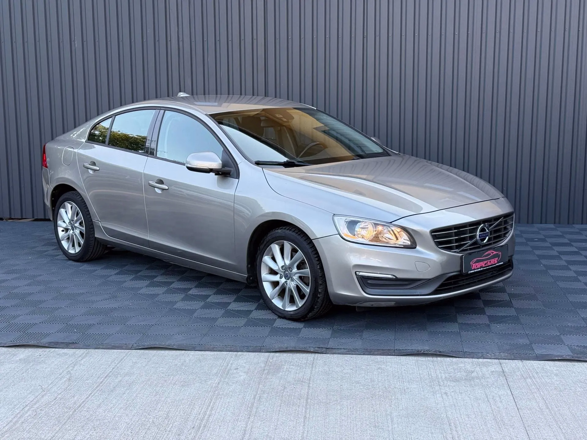 Volvo S60