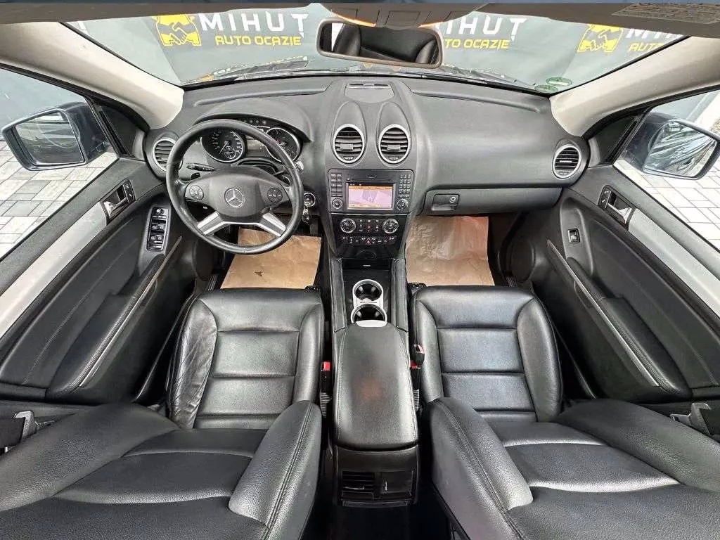 Mercedes-Benz ML 430