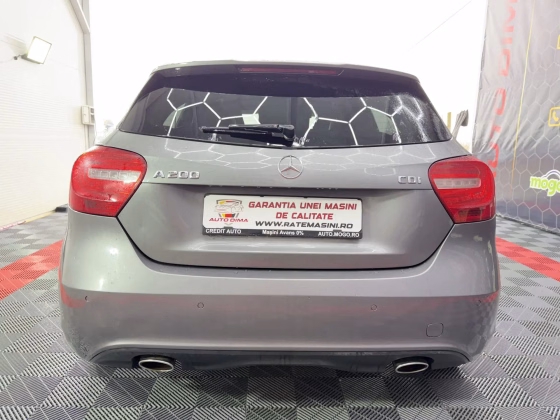 Mercedes-Benz A 200