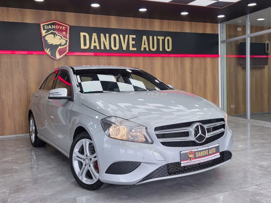 Mercedes-Benz A180