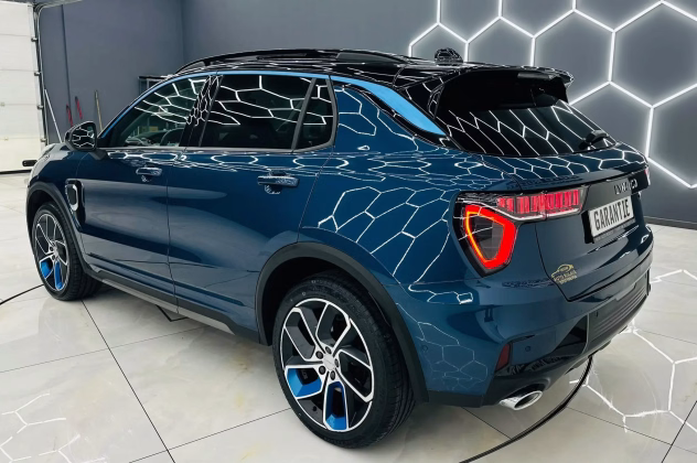 Lynk&Co 01