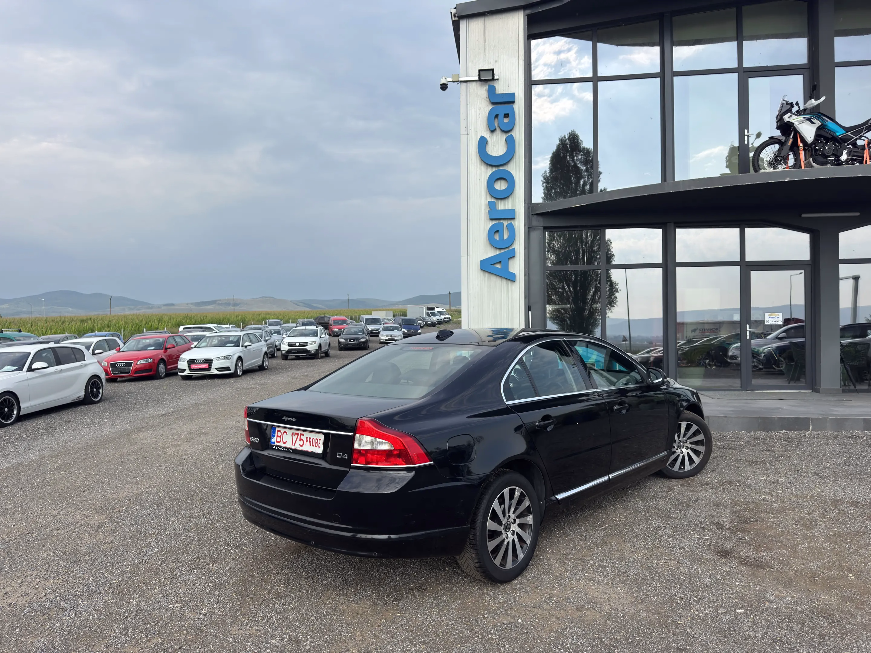 Volvo S80