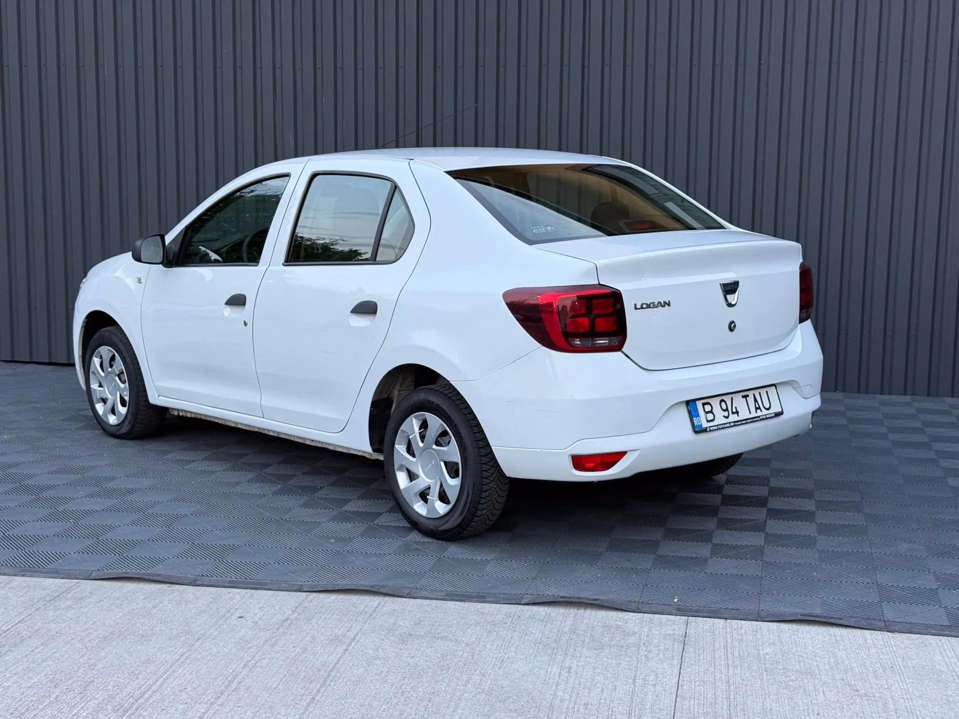 Dacia Logan