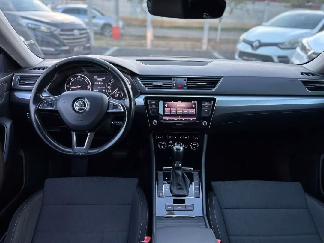 Skoda Superb