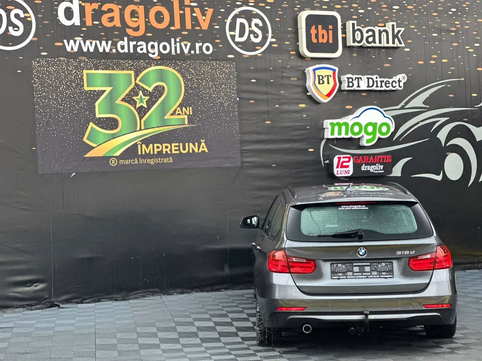 BMW 320
