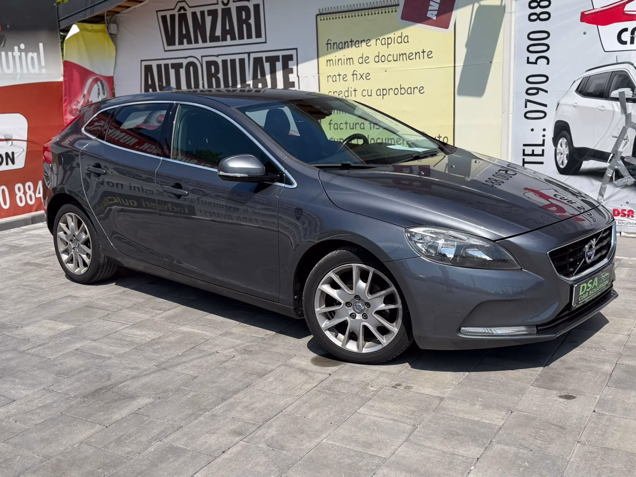 Volvo V40