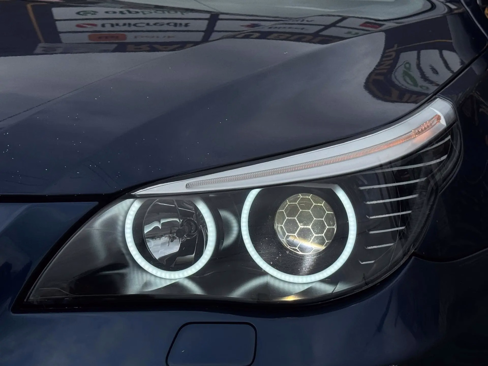 BMW 525