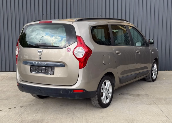 Dacia Lodgy