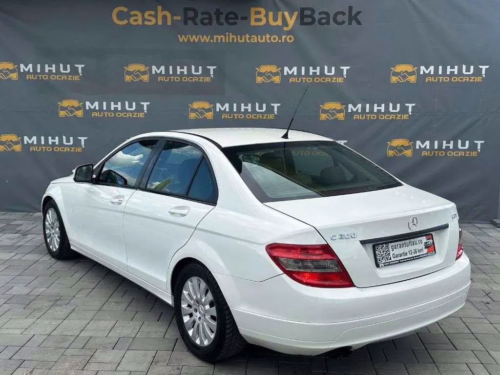 Mercedes-Benz C 220