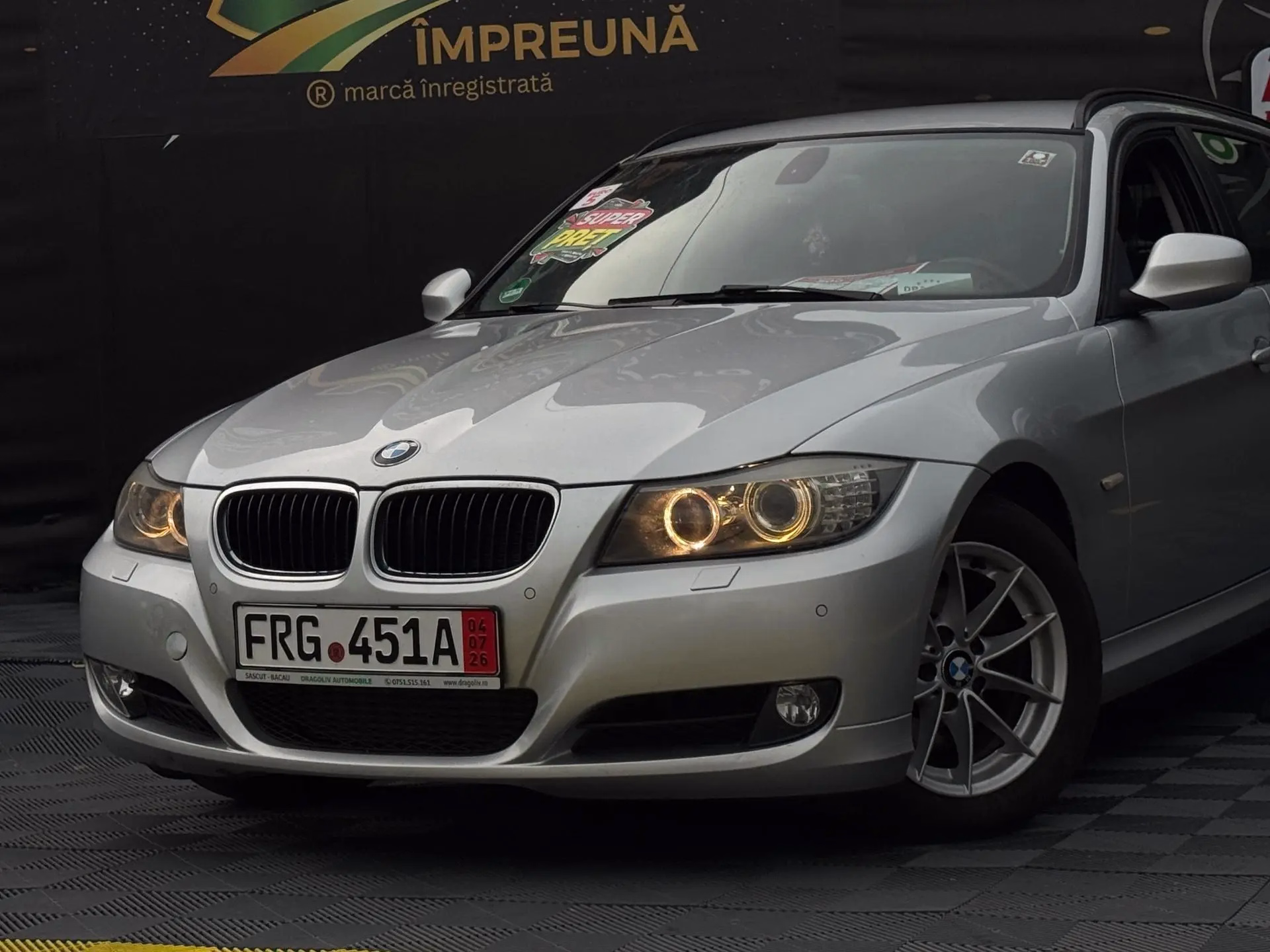 BMW 320
