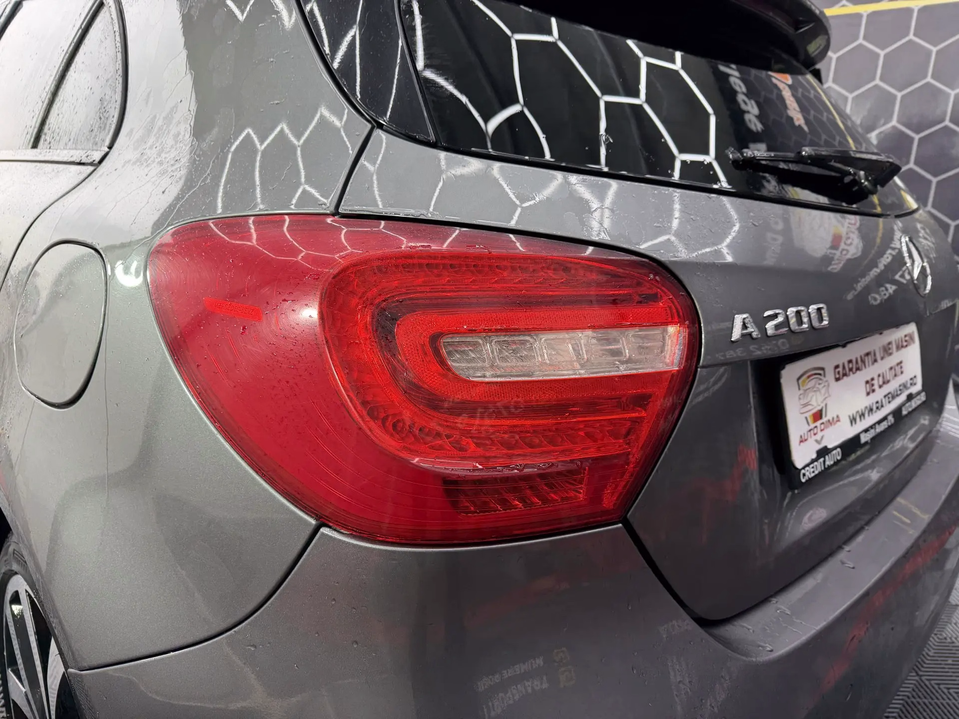 Mercedes-Benz A 200