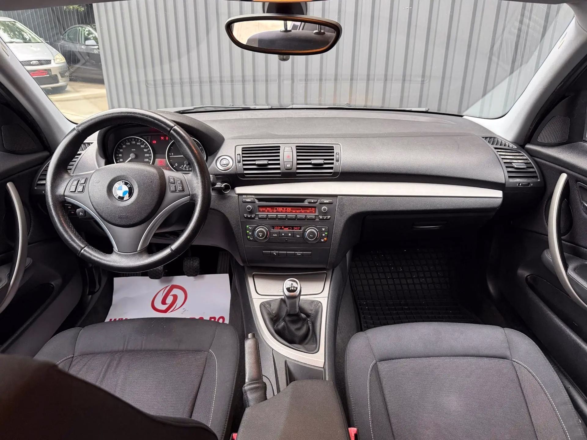 BMW 120