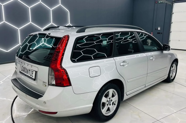 Volvo V50