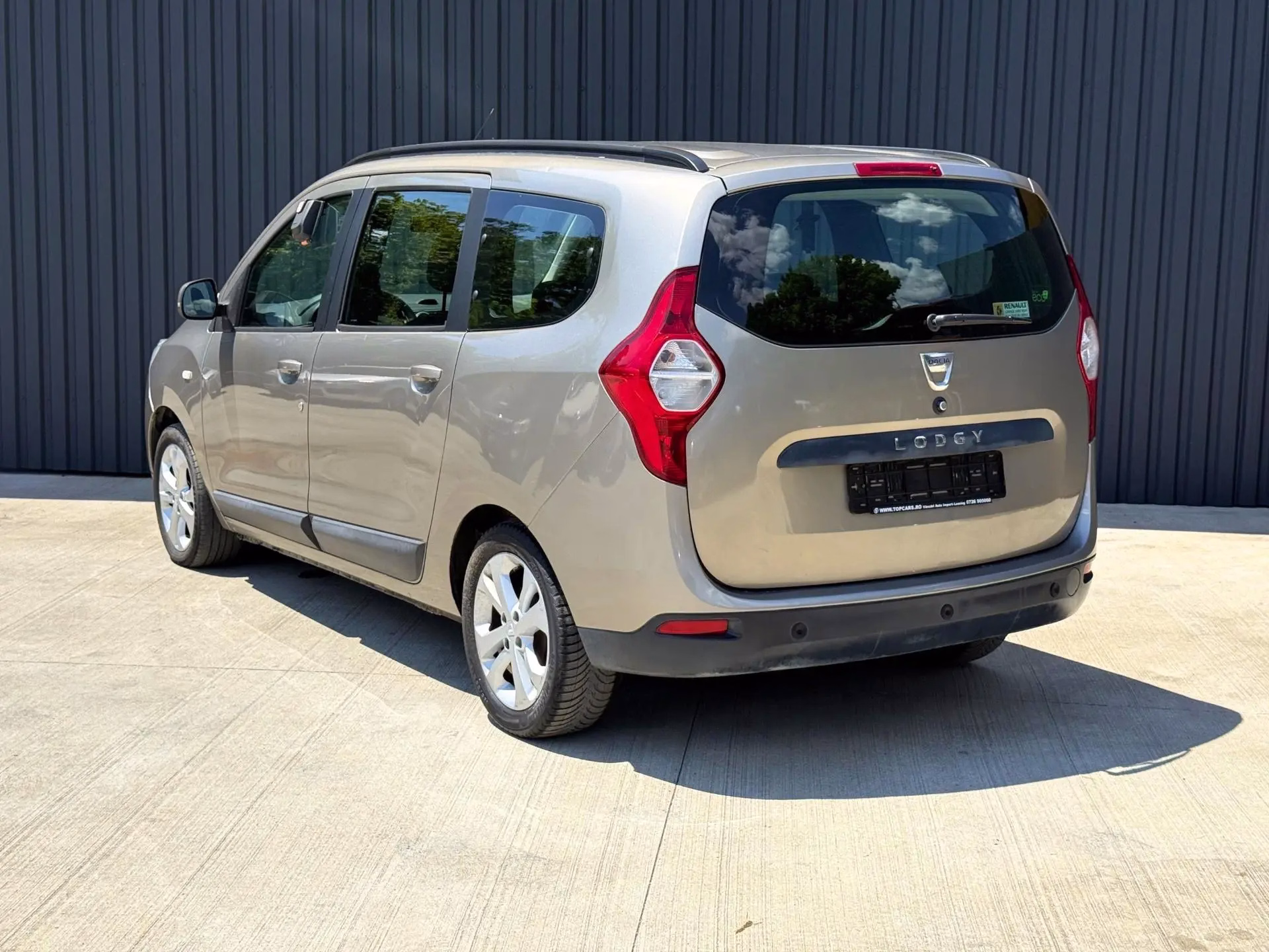 Dacia Lodgy